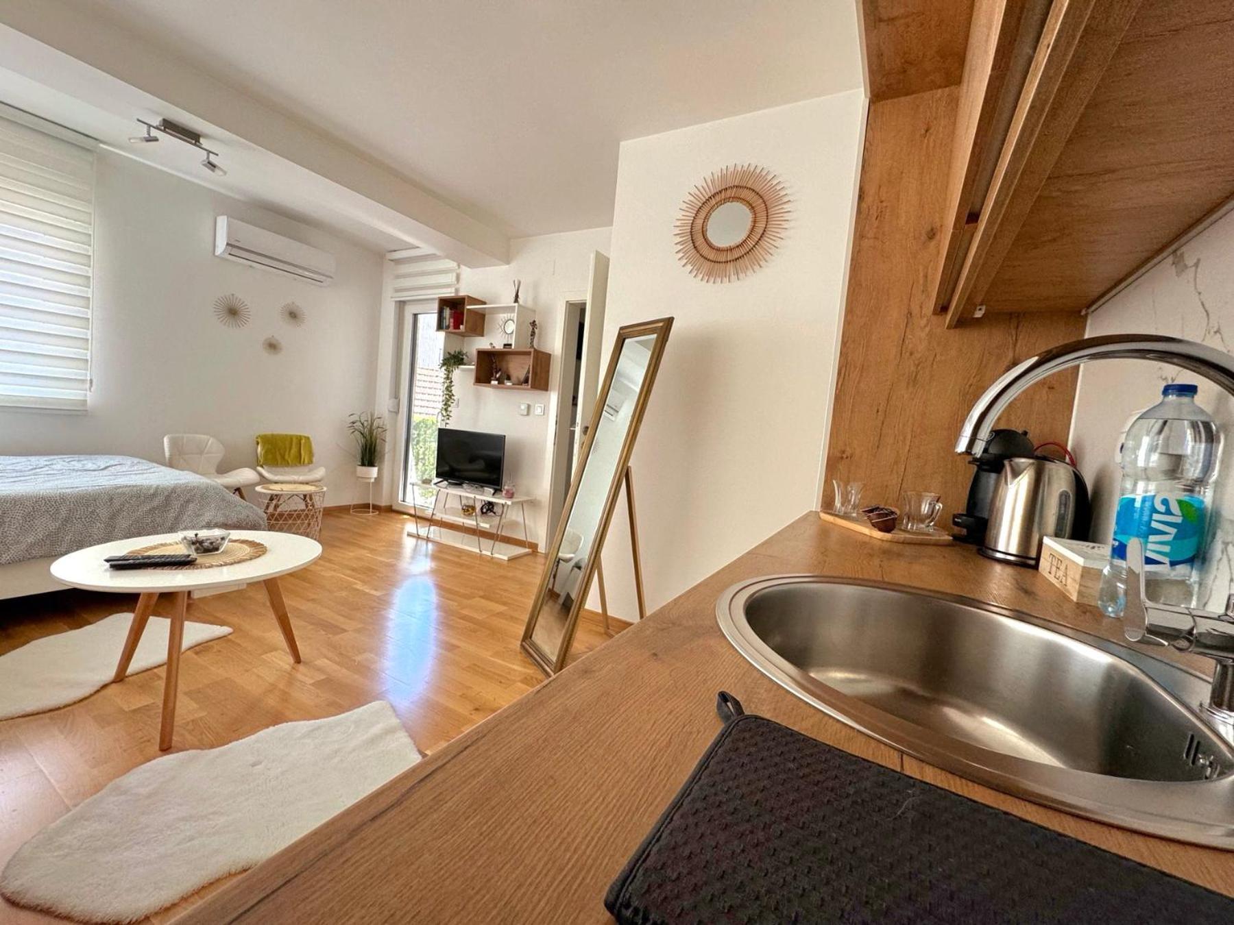 Afrika Apartment Brčko Extérieur photo